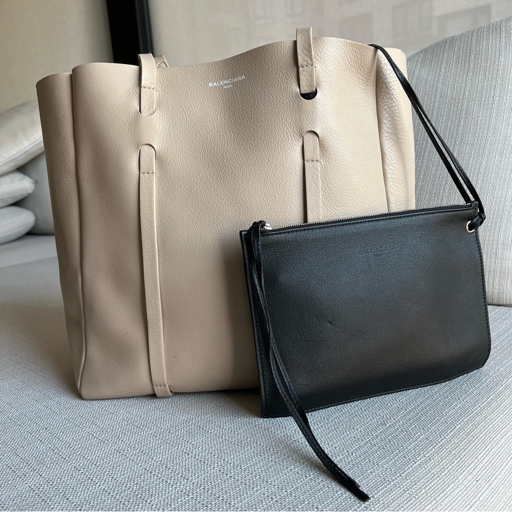 BALENCIAGA Calfskin Small Everyday Tote Beige
